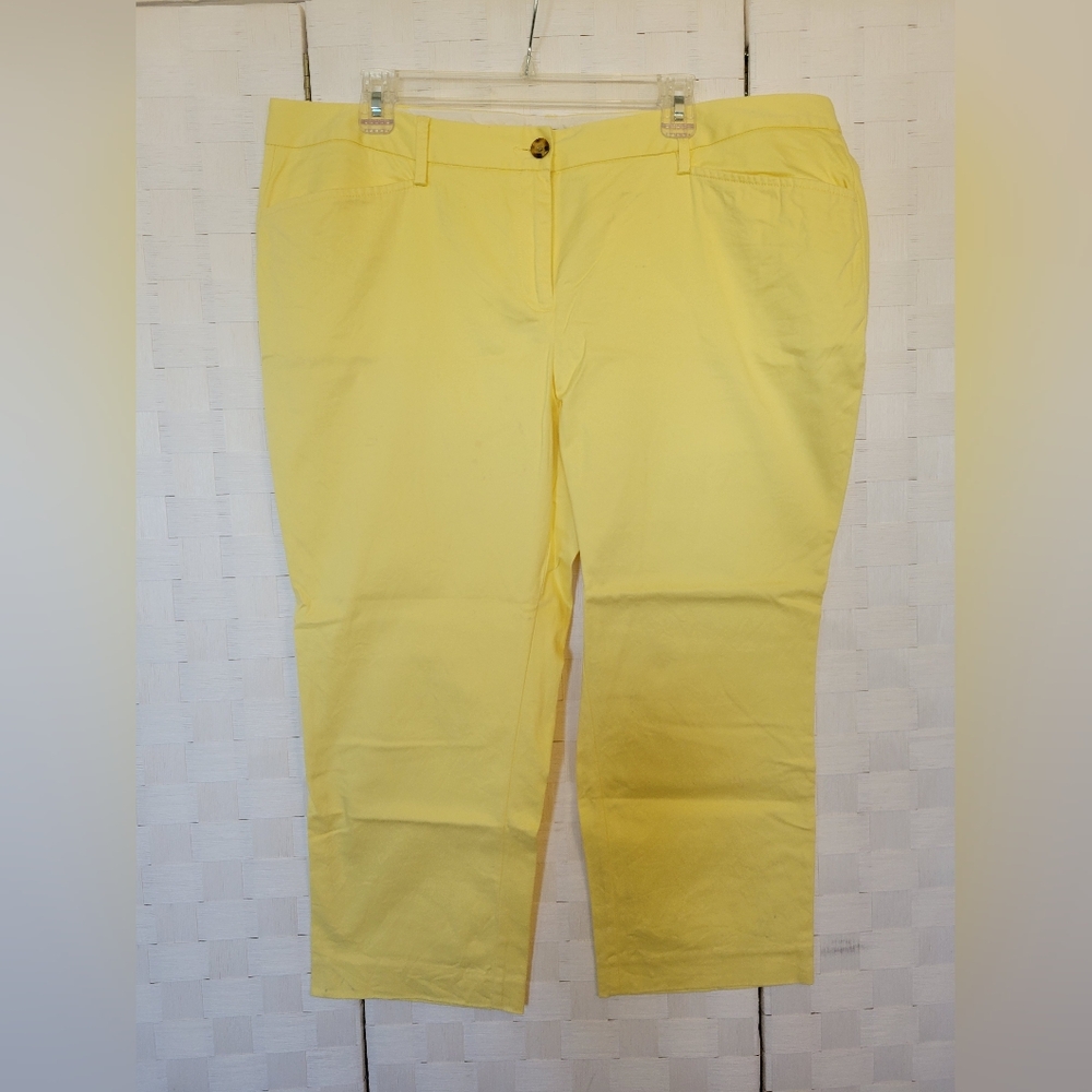 Lands End Yellow Women's Capris 18P